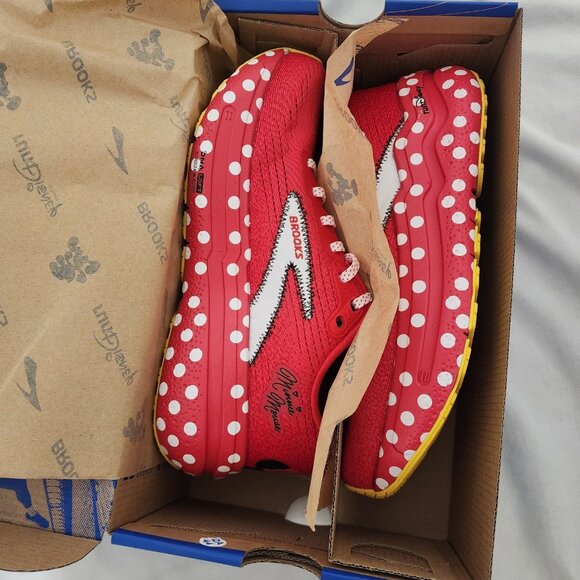 Run Disney Brooks Ghost Minnie Mouse Women's 7.5 - Picture 1 of 9